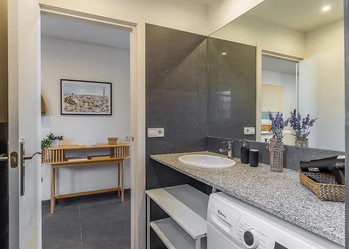 4329 - Ab Eixample Centric * Barcelona